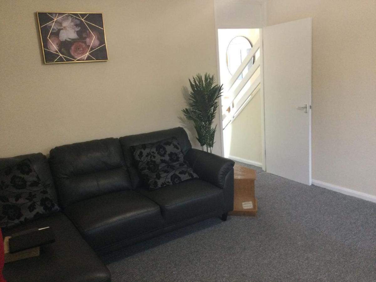 Nice Residential Within Easy Reach Of Town Manchester Exterior foto