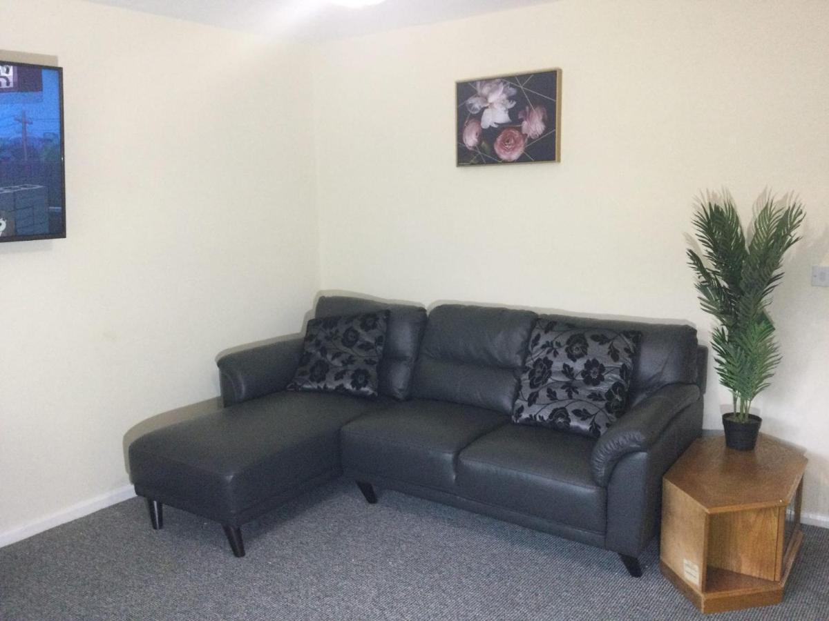 Nice Residential Within Easy Reach Of Town Manchester Exterior foto